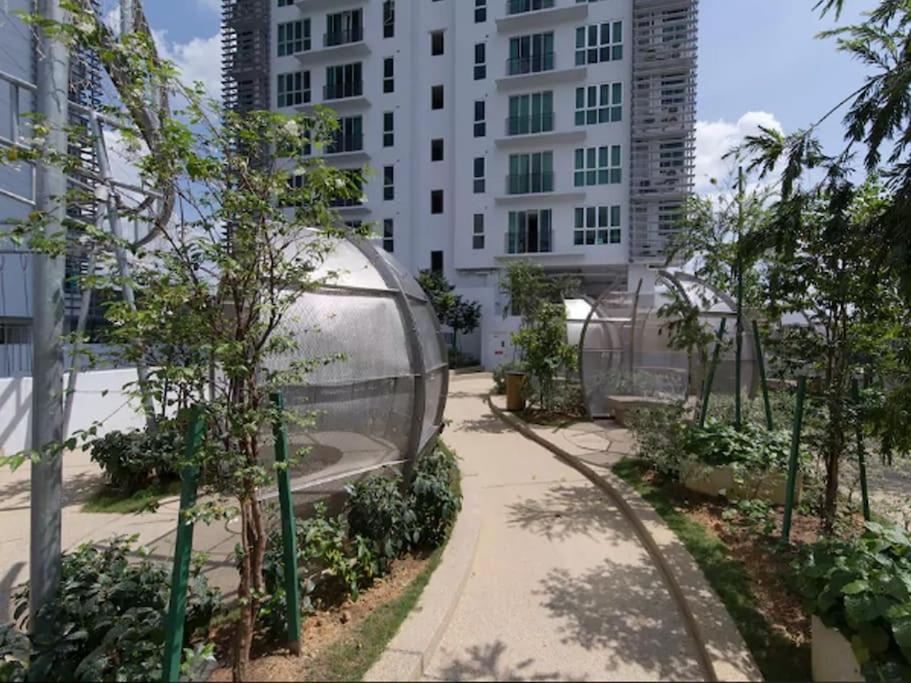 Verve Suites Kl South Kuala Lumpur Exterior foto